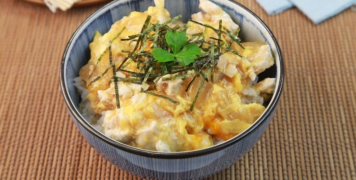 ふわふわ卵の親子丼風