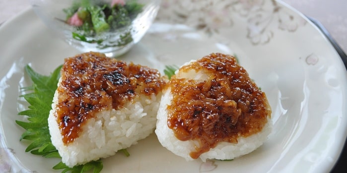 おやつにおすすめ焼きおにぎり